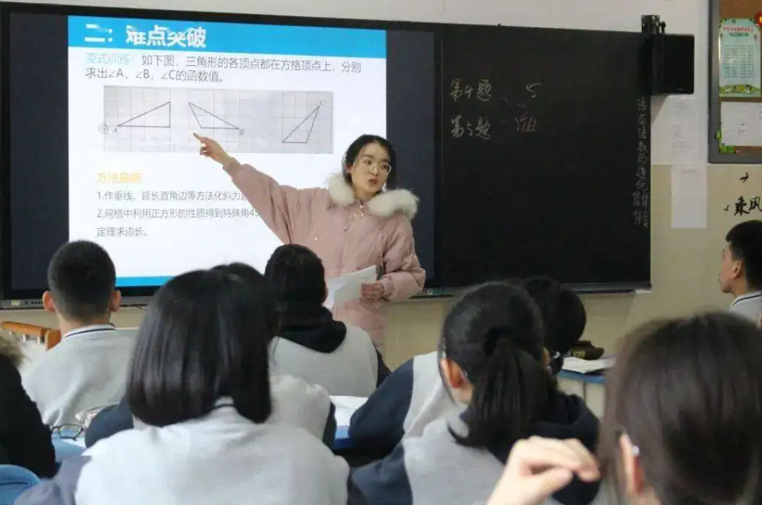 教师职称评定将“调整”，已有省份开始落实，乡村教师有福了