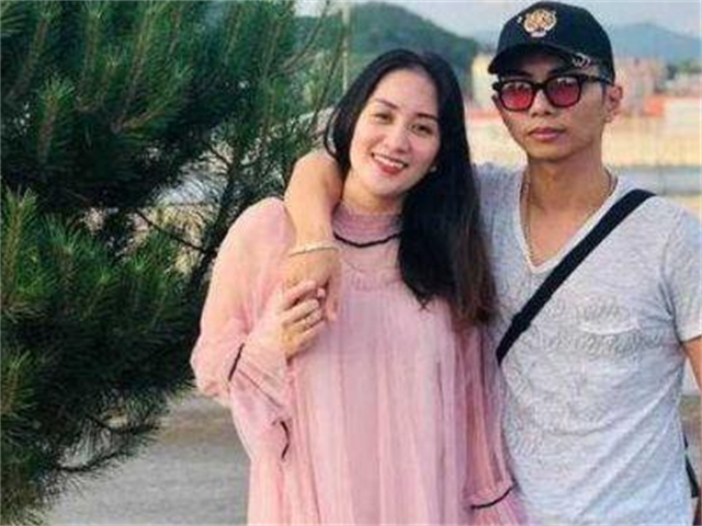 越南女老师与她的富二代学生未婚生子，如今有2娃生活幸福