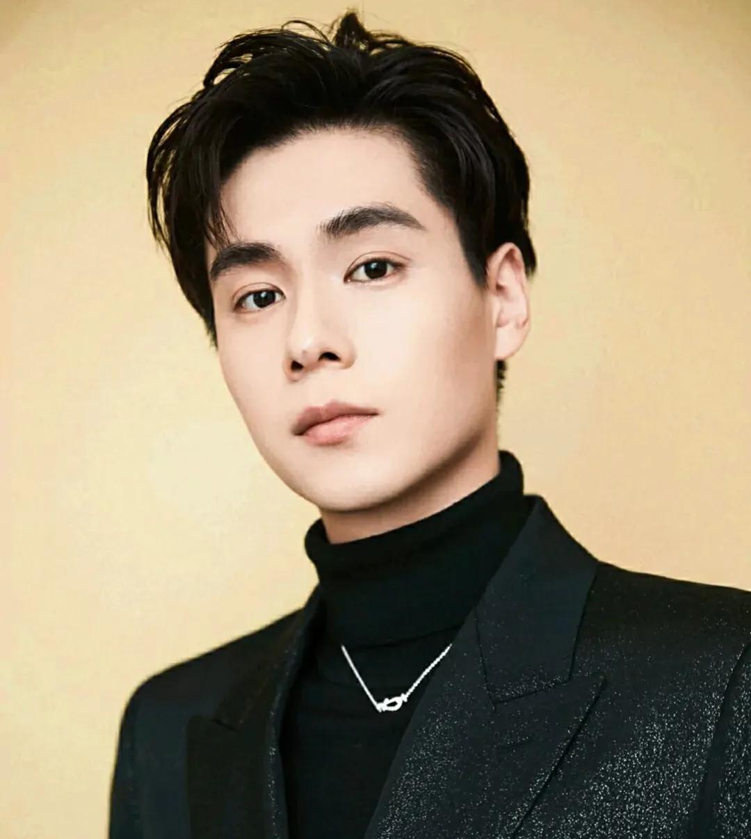 娱乐小八卦 实力演员雷佳音张子枫张新成 蔡徐坤 白敬亭 杨幂 胡一天