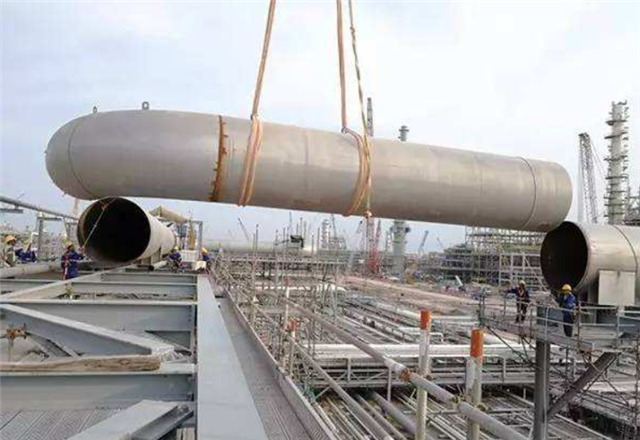 08年马来西亚叫停中国输油管道，面对高额赔偿金，总理亲自访华