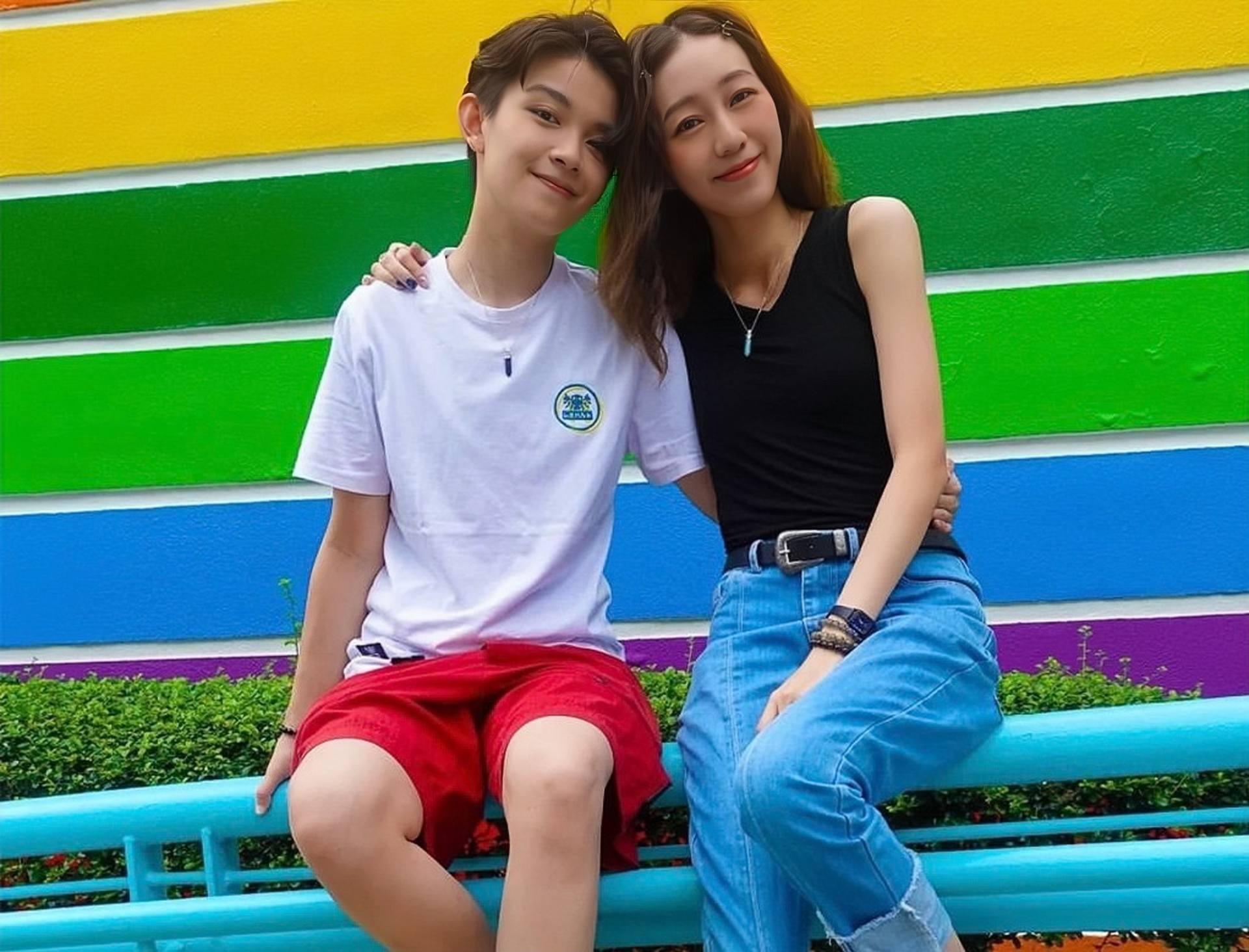 TVB人气女星晒与女友合照！患免疫系统疾病，被断言30岁就坐轮椅