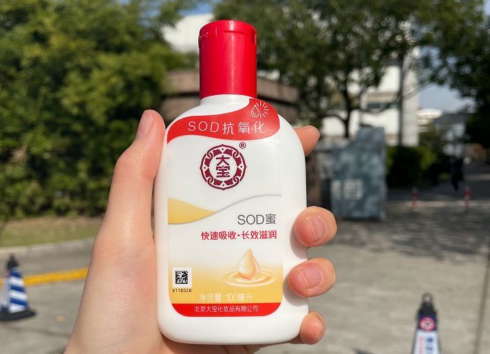 5个老国货里的网红护肤品，包装丑但效果好，用过的都暴露年龄了
