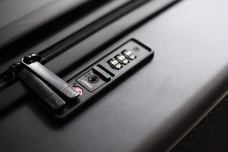 说走就走 地平线8号 城市脉搏系列 商务休闲行李箱