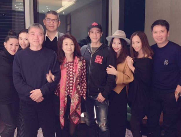 王力宏就这样改写了自己的结局，留下的3个疑问，是需要被解开了