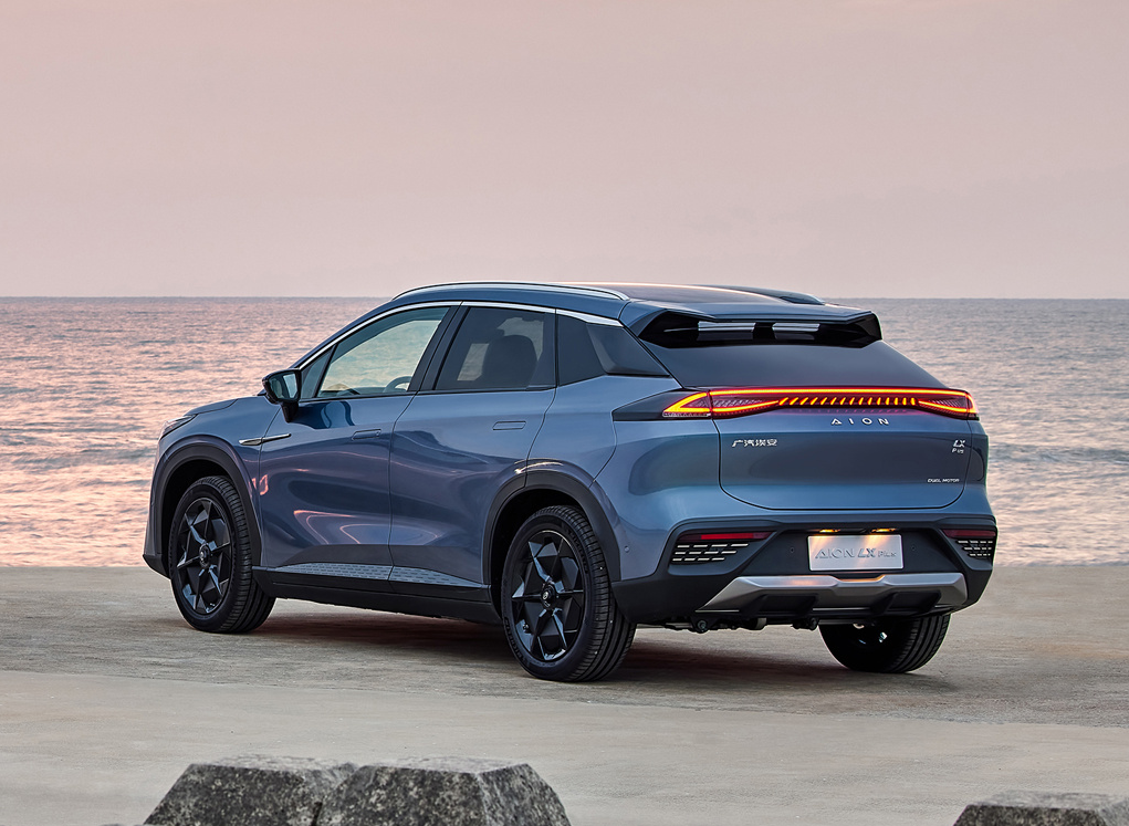 元PLUS月销过万，摩卡DHT-PHEV起飞失败，电动路上几家欢喜几家愁