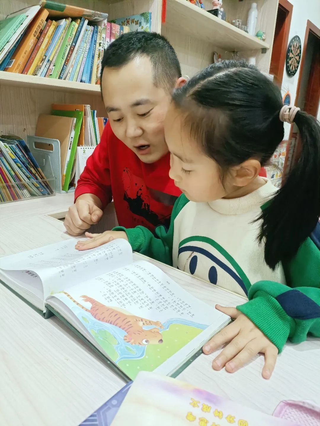让阅读成为习惯 借书香助我成长｜走进双流区棠湖小学二年级十班