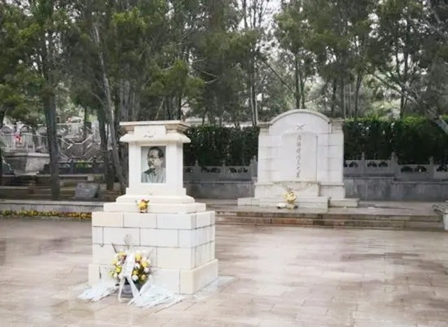 八宝山公墓里，公墓面积最大的是哪位先烈？
