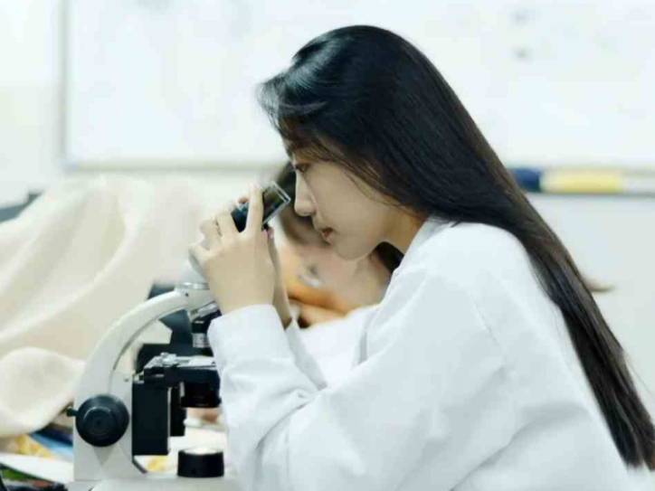 医学专业前景排名曝光，榜首与你想的可能不一样，临床医学仅第8