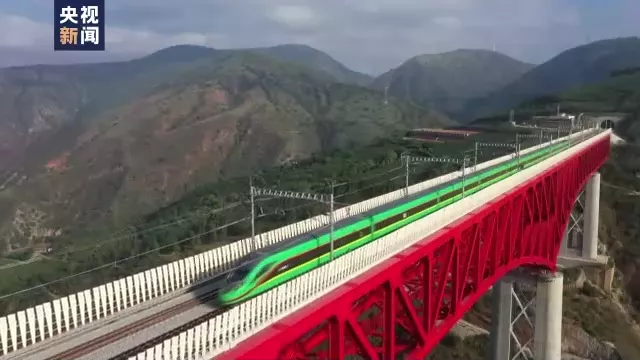 感染链延长！又一地本土确诊+1，2人初筛阳性丨我国疫情防控进入第三阶段丨故宫年票紧急停售