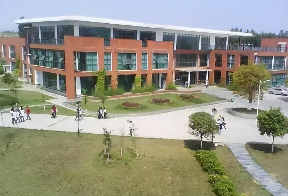 喜讯！四川一所学院“即将升级”为大学，当地教育再上一个台阶