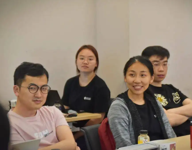 石家庄学院拟录14名博士，其中三名是“海归”，学历含金量遭质疑