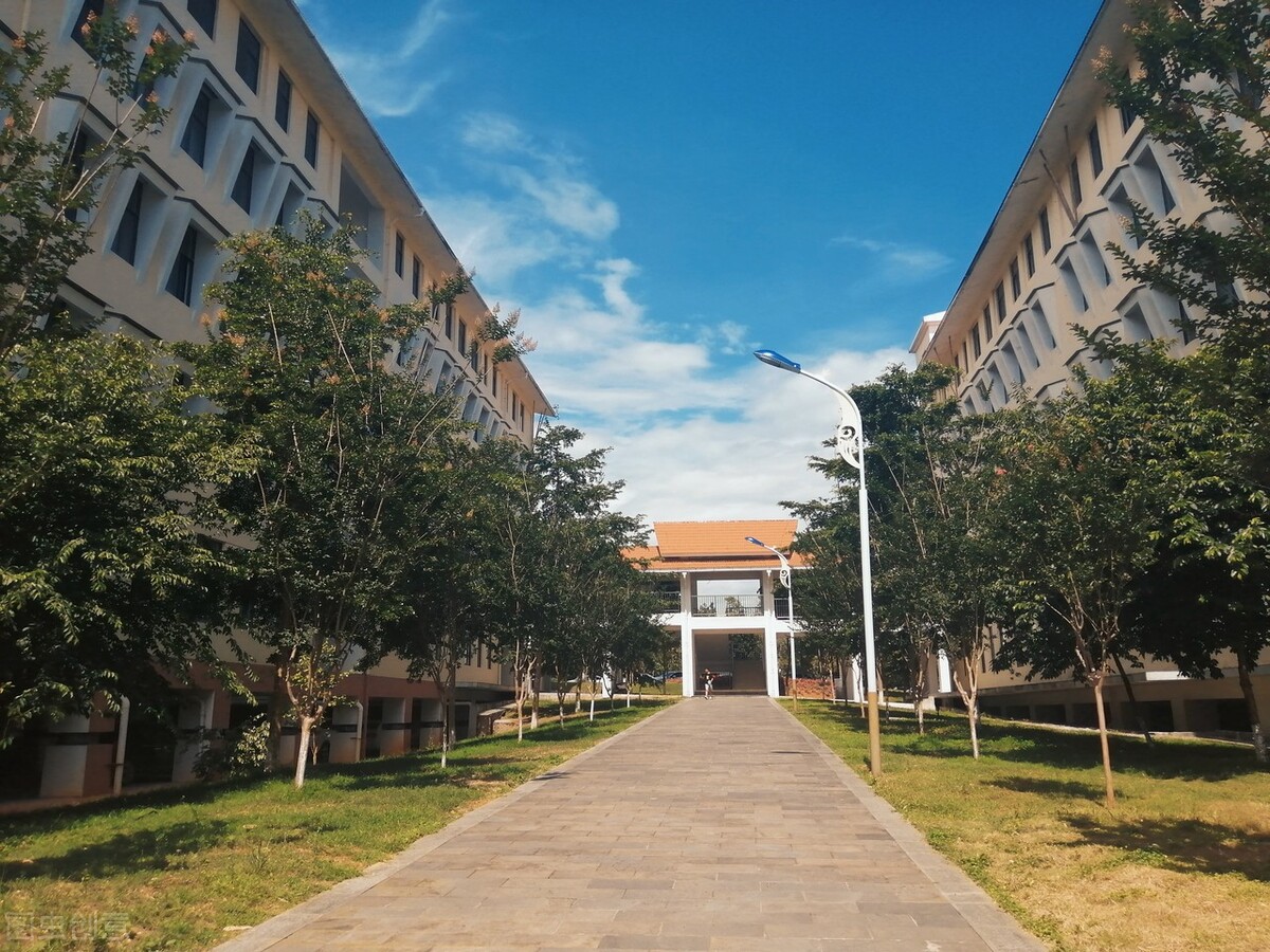 低分生也能读师范，当老师，这5所专科类型的师范高校帮你实现