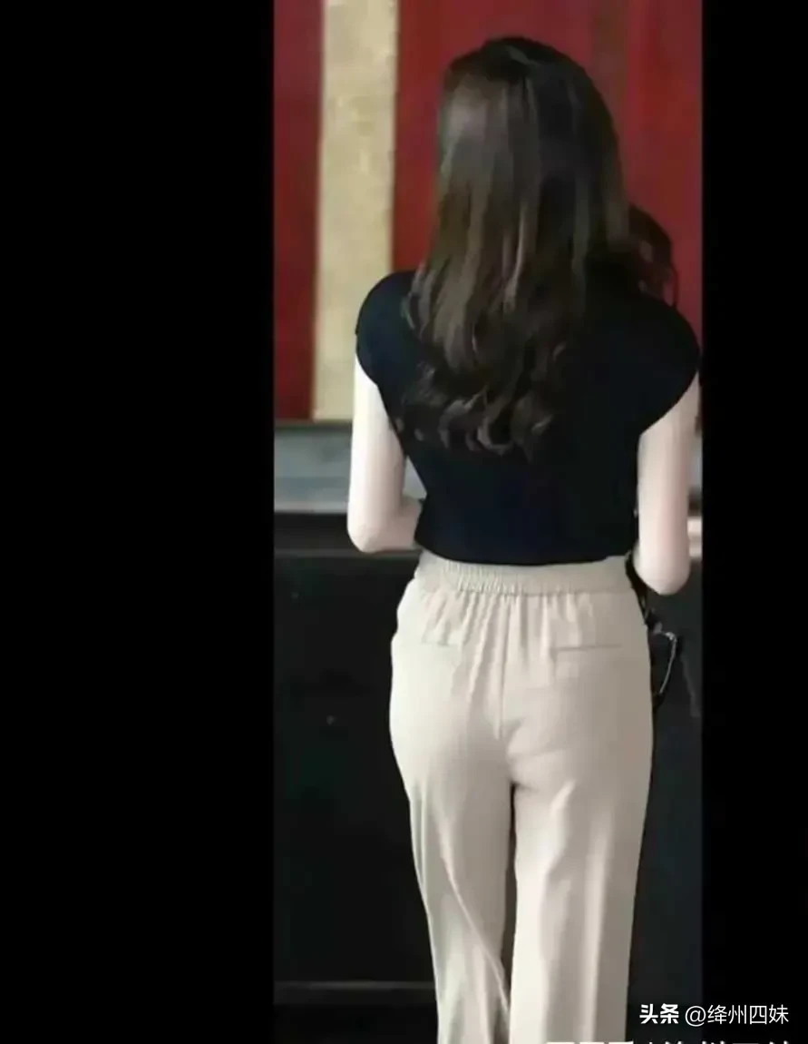 “50多岁的女人,无论怎么打扮,自己仍是老态毕现”你怎么看?