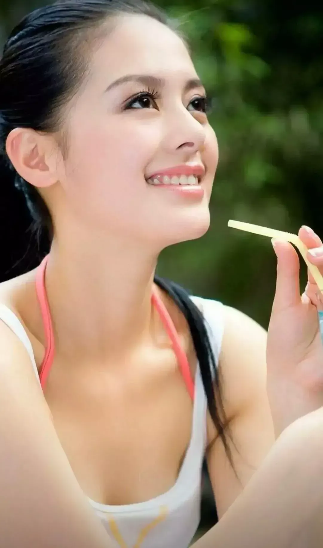 请欣赏50位明星的甜美微笑