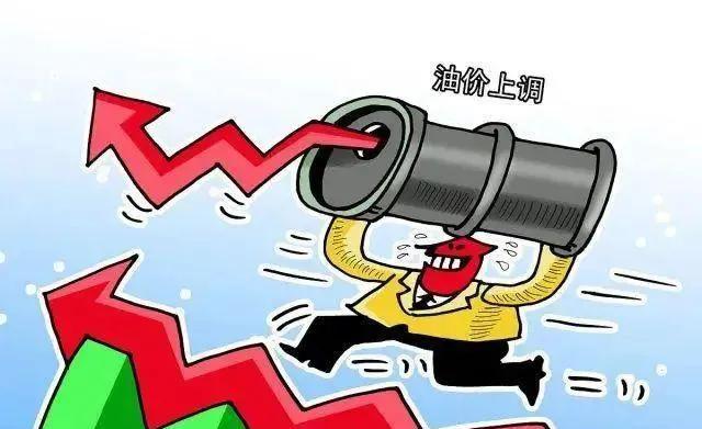 油价又涨了，油车丢在家里都不想开，新能源汽车最香