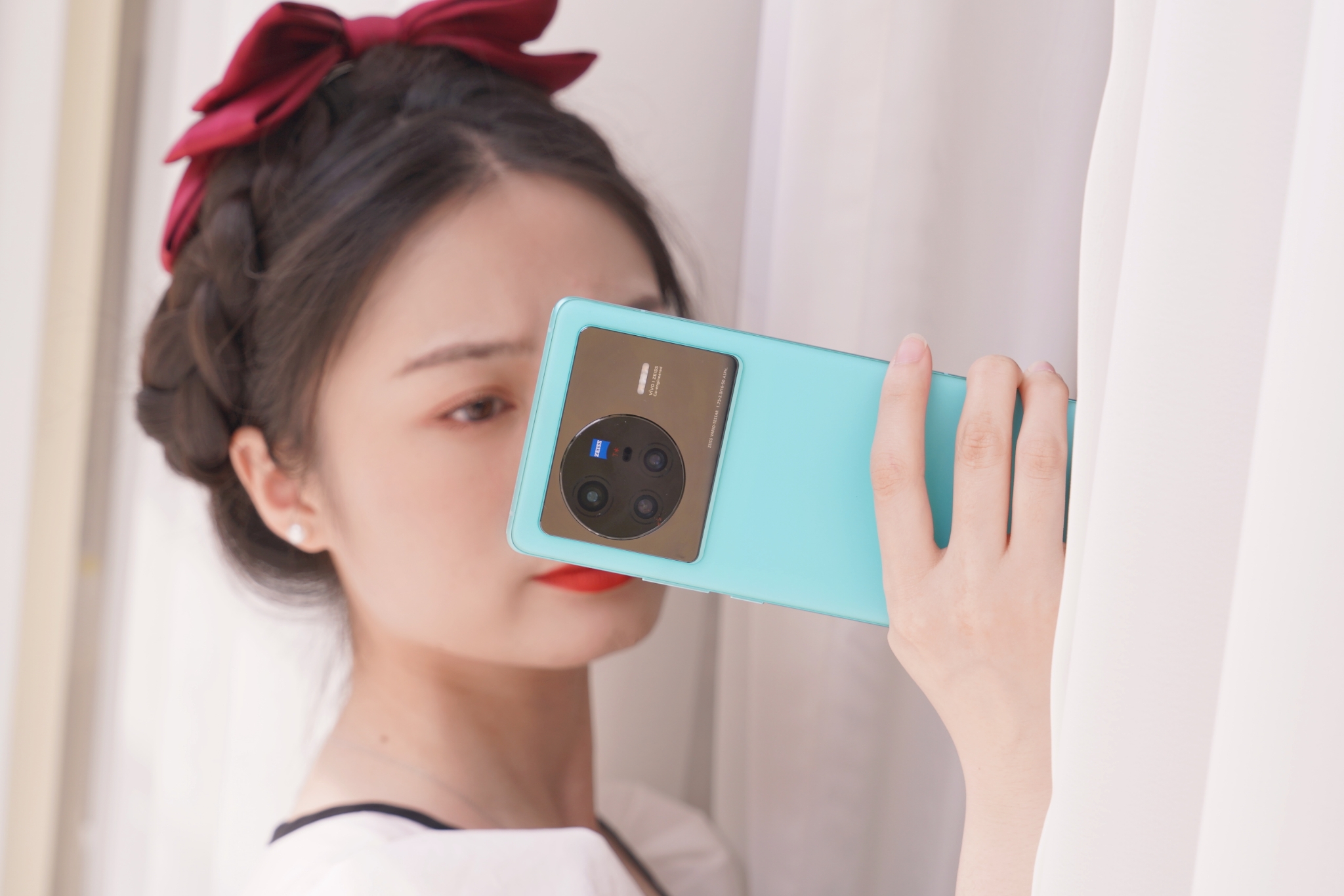 标准版也有Pro实力，天玑9000+蔡司影像加持，vivo X80上手实测