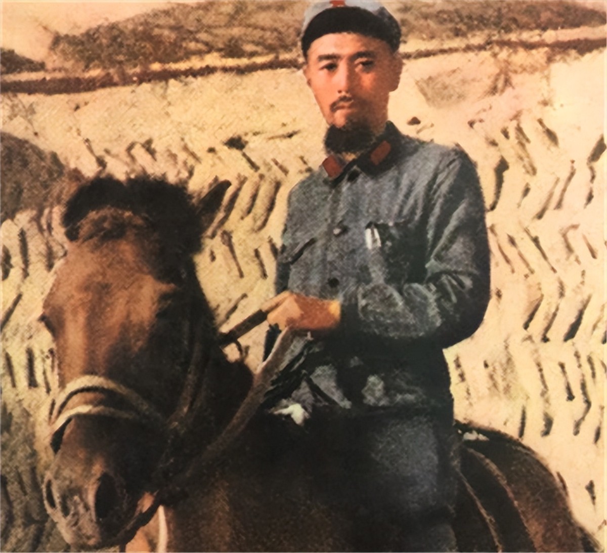 我党领导人都是如何评价蒋介石的？周总理评语中肯，毛主席最精辟