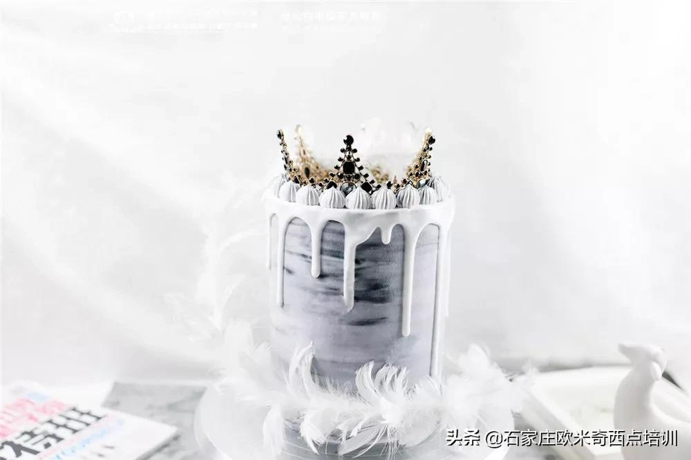 为低学历女生打开一扇门，西点烘焙再合适不过了
