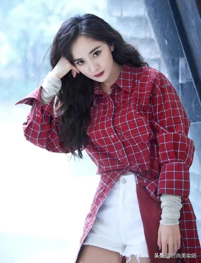 谁说格子套装土气？穿对了时尚大气，穿错了确实土掉渣