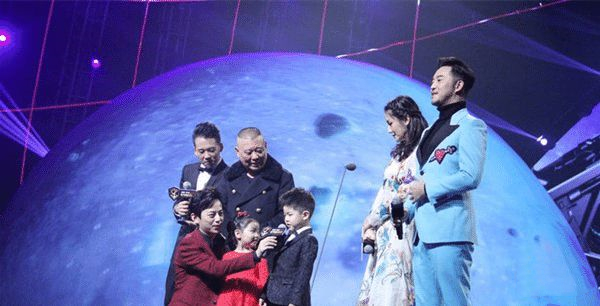 艺人“下头”行为大比拼：低级玩笑、霸凌偷窃，一个比一个离谱