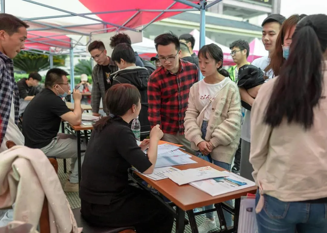 就业质量口碑院校||四川交通职业技术学院连续多年获省教育厅点赞