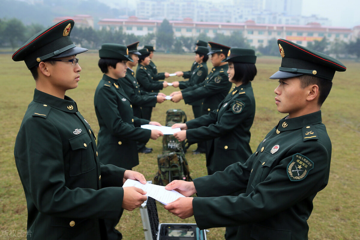 【90后的武警兵摄影图片】贵阳纪实摄影_爱笑的男生_太平洋电脑网摄影部落