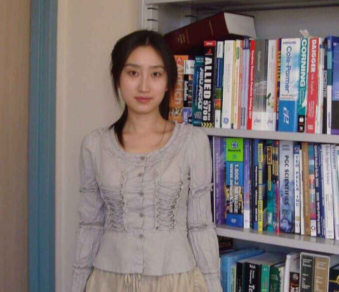 学术界四大“妲己”，精彩堪比邓文迪，高学历背后是怎样的经历