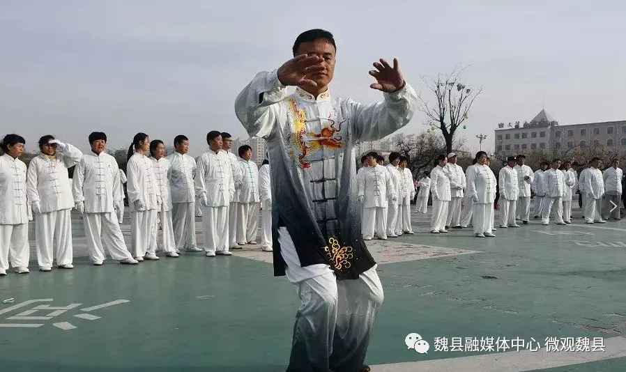 邯鄲：魏縣2021年“比擔(dān)當(dāng)·拼貢獻(xiàn)”太極拳和健身氣功比賽圓滿落幕