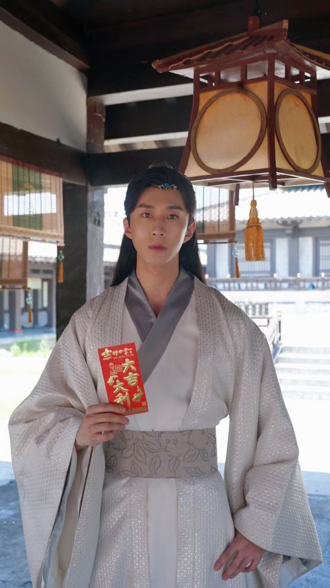 孙毅《齐大人，放我一条生路》开机 冷峻柔情上演先婚后爱