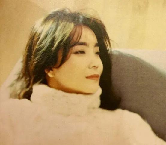 音乐流浪季·“疗伤歌后”辛晓琪和她在滚石的第一张专辑《领悟》