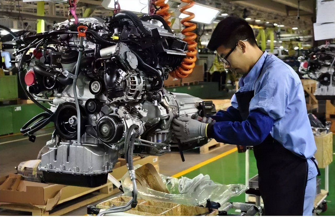 不同大学“课程表”大对比，大专生一周3节课，对比下侮辱性极强