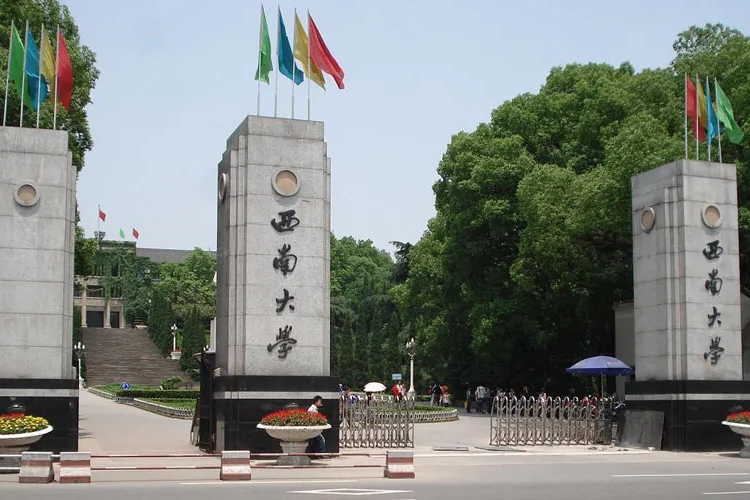 美术统考查分啦！2022年重庆市美术生最好考的大学有哪些？