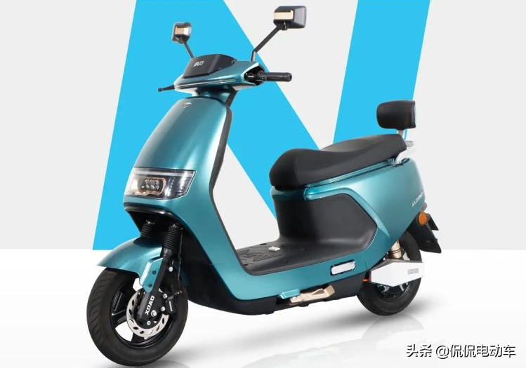 綠源、小刀推出2款電摩，續(xù)航遠(yuǎn)，電池、電機(jī)保6年，適合外賣小哥