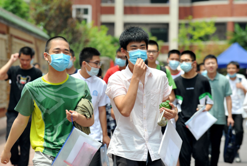 2022或将成为“最难高考年”？学生需做好准备，两个问题需重视