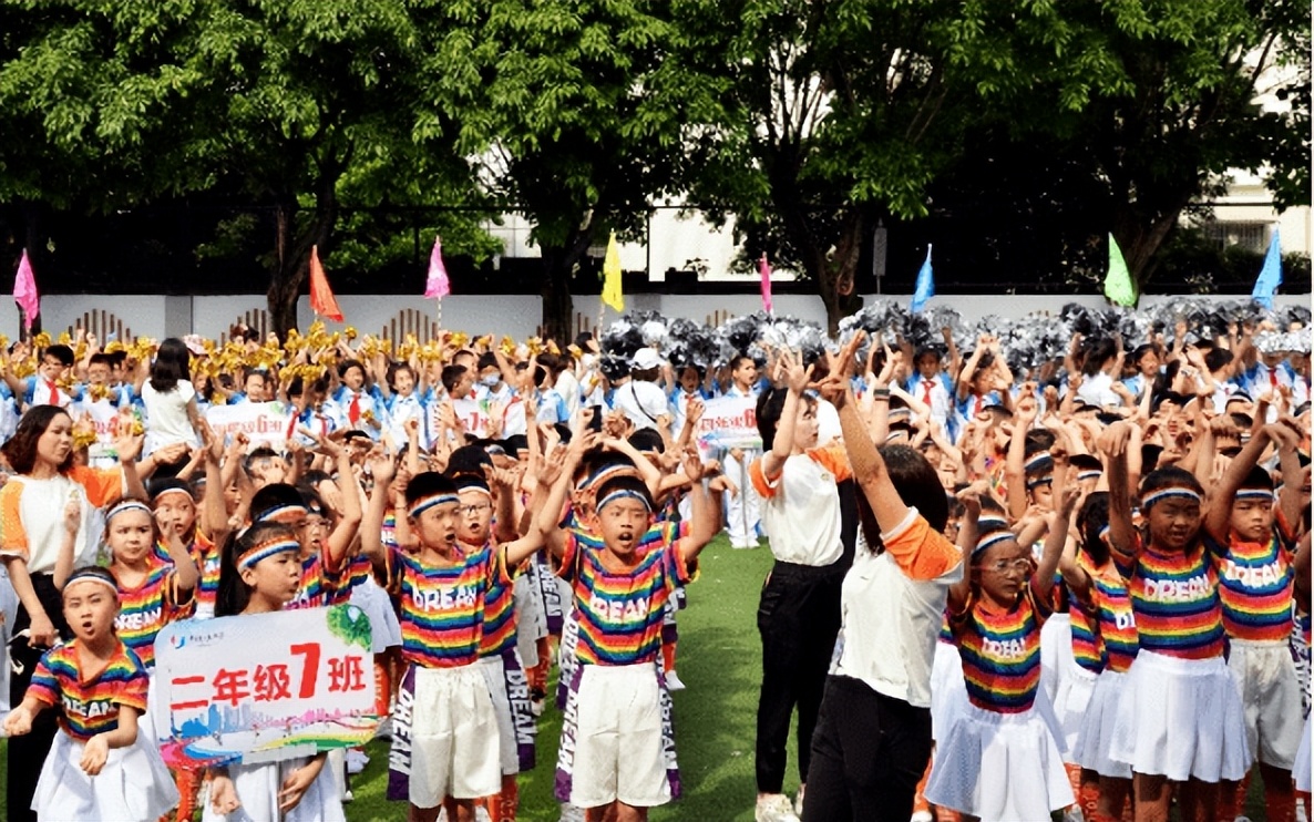 重庆市江北区鲤鱼池小学田径运动会启幕(图9)