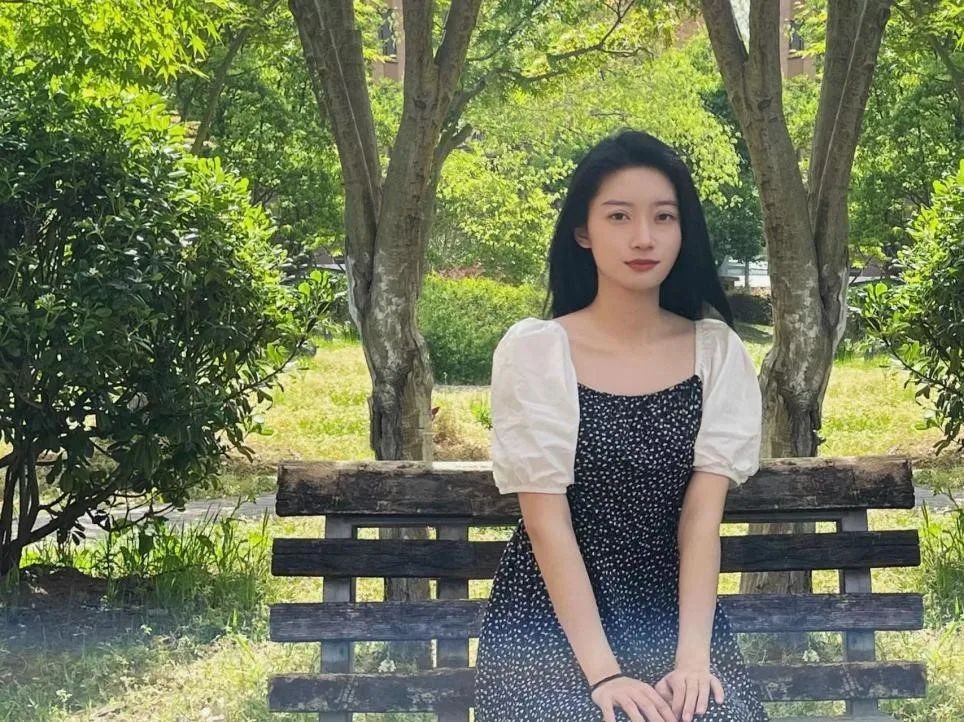 江苏女神学霸：学分绩点4.0，获省教育厅表彰，已收到国企offer