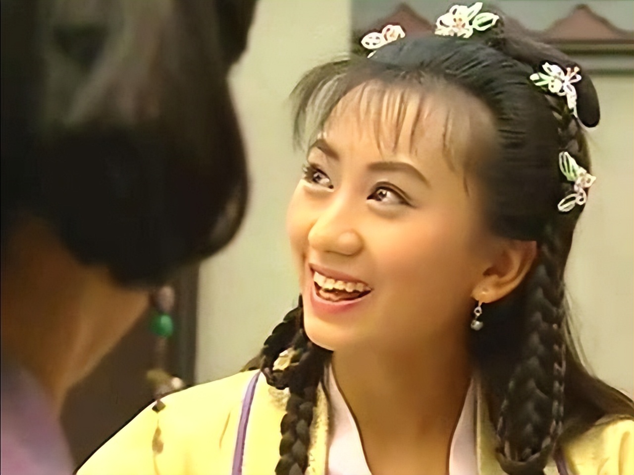 TVB美貌绿叶汪琳：星二代出身，经典角色多，坦言等孩子大了复出