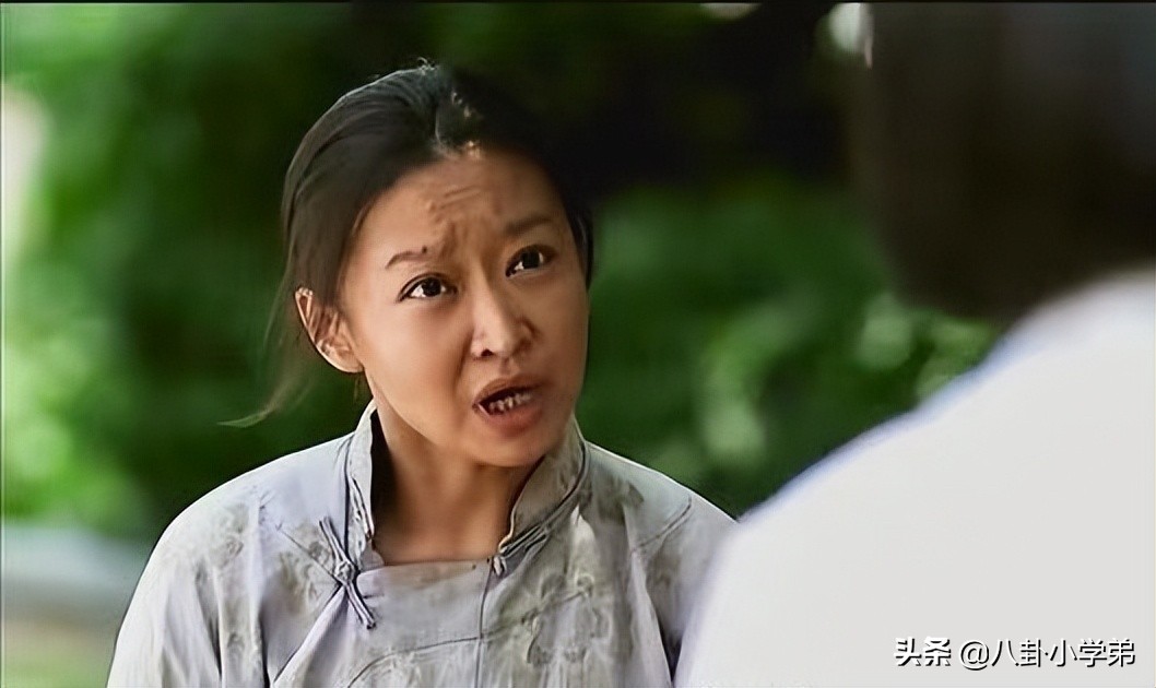 表面是演员，实际是大学老师的5位明星，他们的学生个个名气大