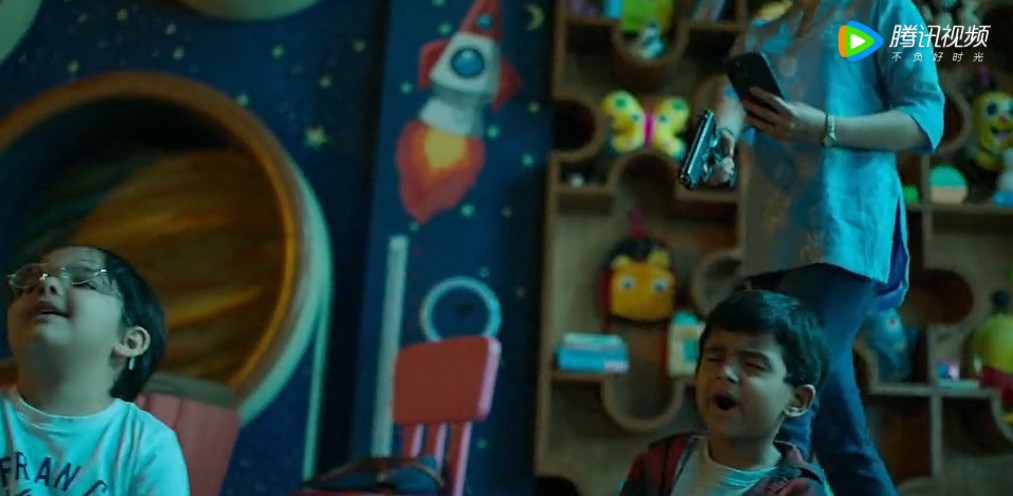 新片速递：豆瓣8.6，这犯罪新片太敢拍了