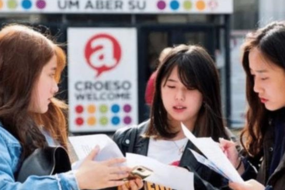 大学生留学热潮不减，他们在国外混不下去后，回国都干些什么？