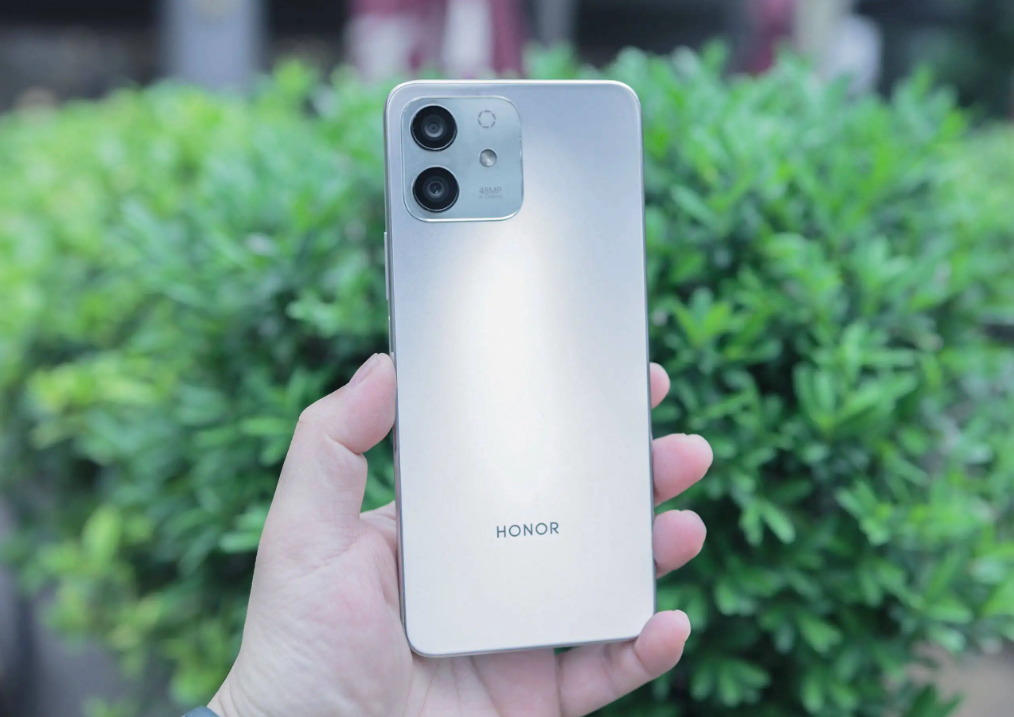 千元左右也有好体验，这4款低价位的千元机，买备用机千万别错过