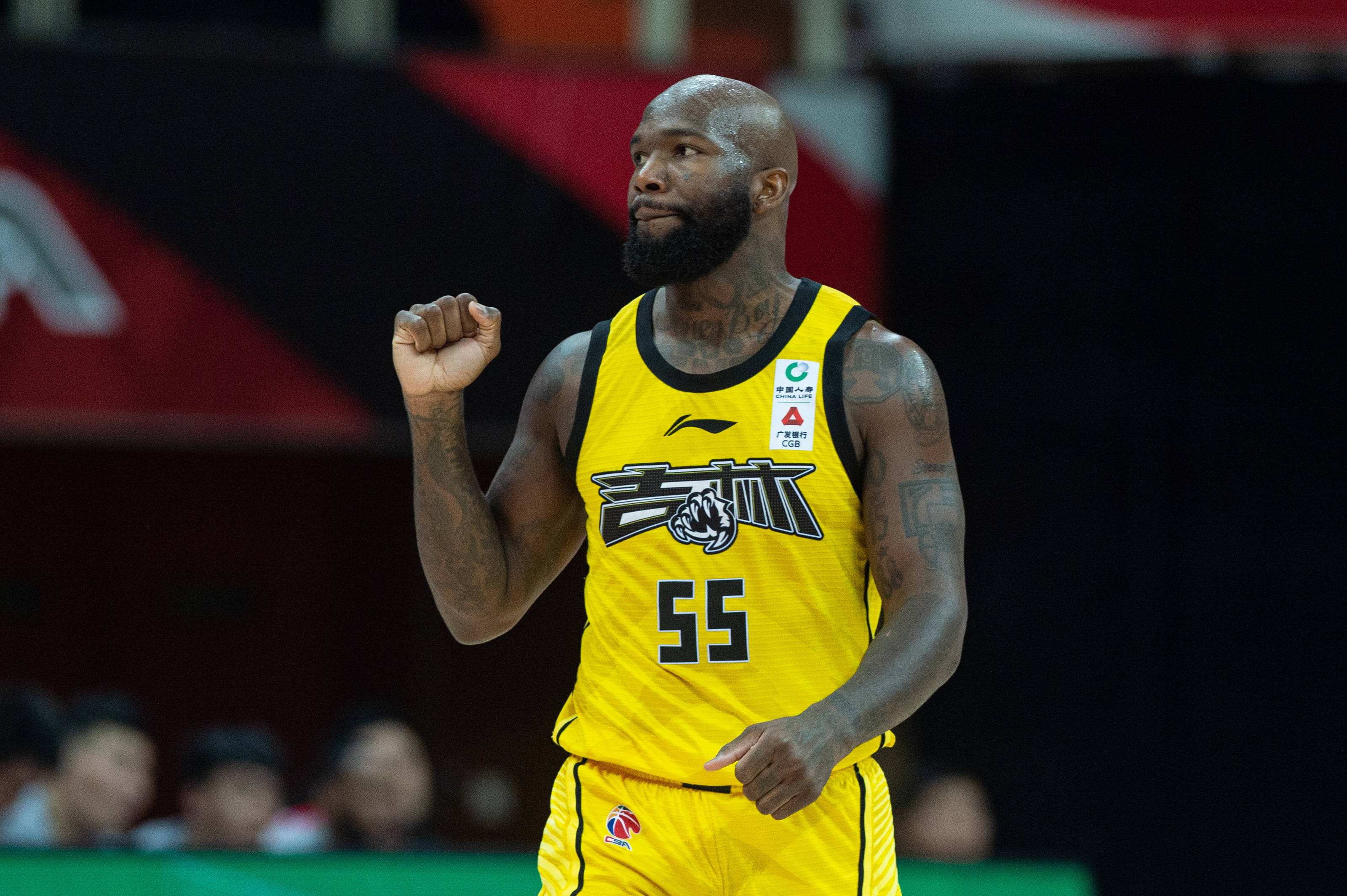 cba外援为什么得分那么高(cba最好的外援,巨人杀手多米尼克琼斯,亲情