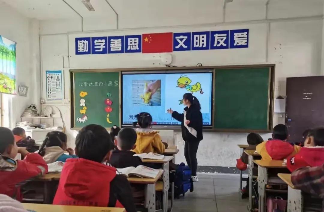 潜山市官庄中心小学——语文组教研活动总结