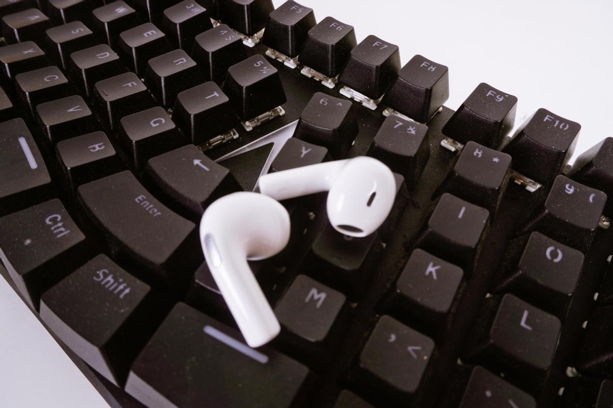 高考学子们的最佳听歌好物—QCY AilyPods蓝牙耳机