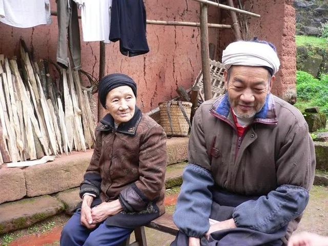 刘国江徐朝清的故事有哪些 _飞翔号