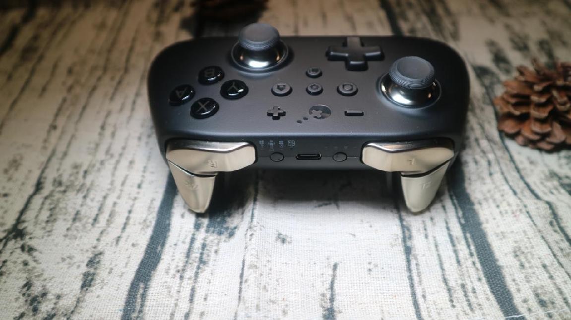 支持Switch、PC等多平台的谷粒金刚2 Pro手柄，不仅仅是更耐用