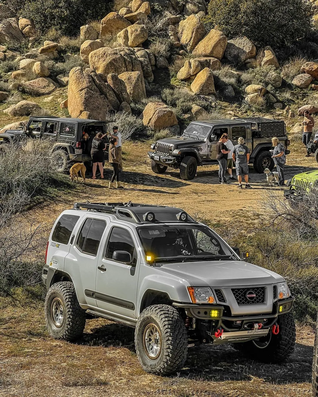 日产xterra美国玩家的岩石攀爬改装大家好今天要跟大家分享的是nissan