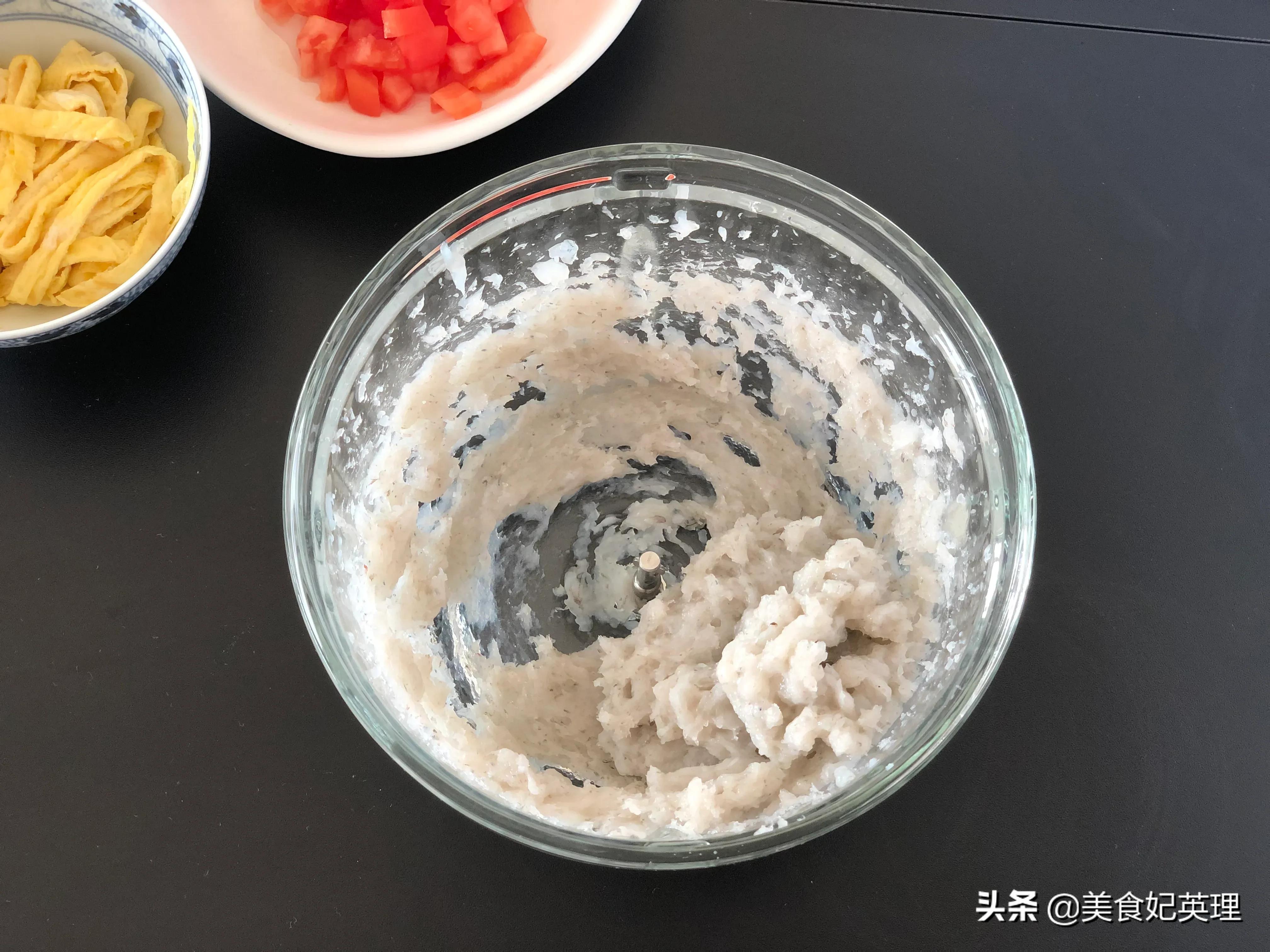 冬天就给孩子做这汤！鲜虾制作无添加，番茄浓汤酸酸甜甜两碗不够