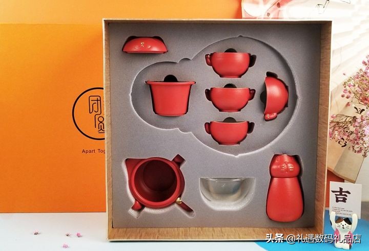 春节赠送客户礼品方案（春节客户送礼方案）