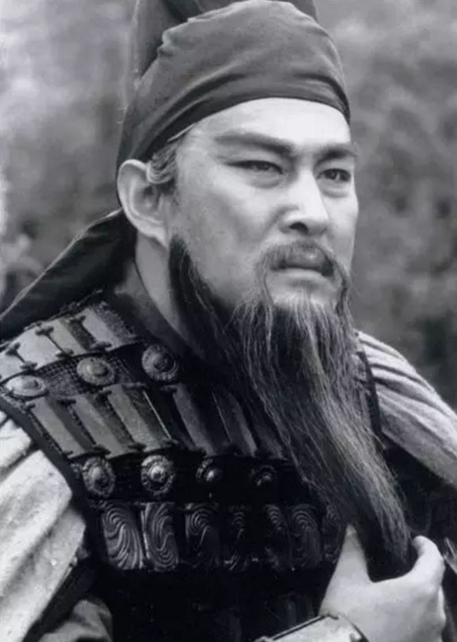 同样是演关公，把甄子丹于荣光陆树铭等5人放一起，差距就出来了